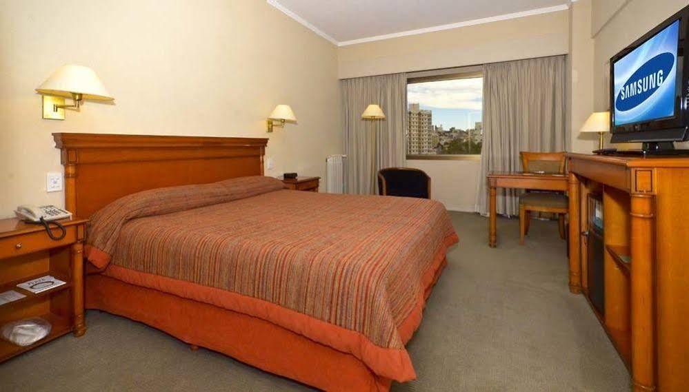 Austral Plaza Hotel Комодоро-Ривадавия Экстерьер фото